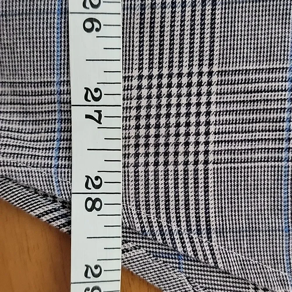 Saddlebred Men's button-down dress shirt Size L